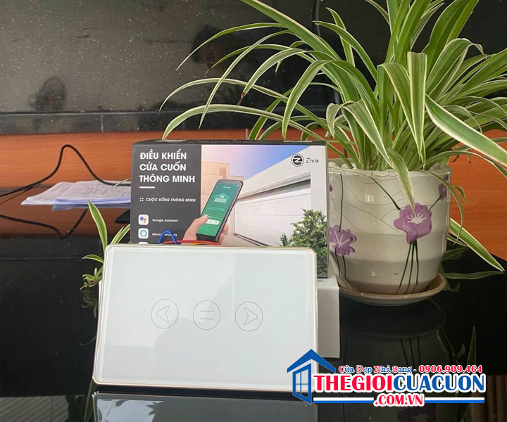 công tắc điều khiển cửa cuốn thông minh